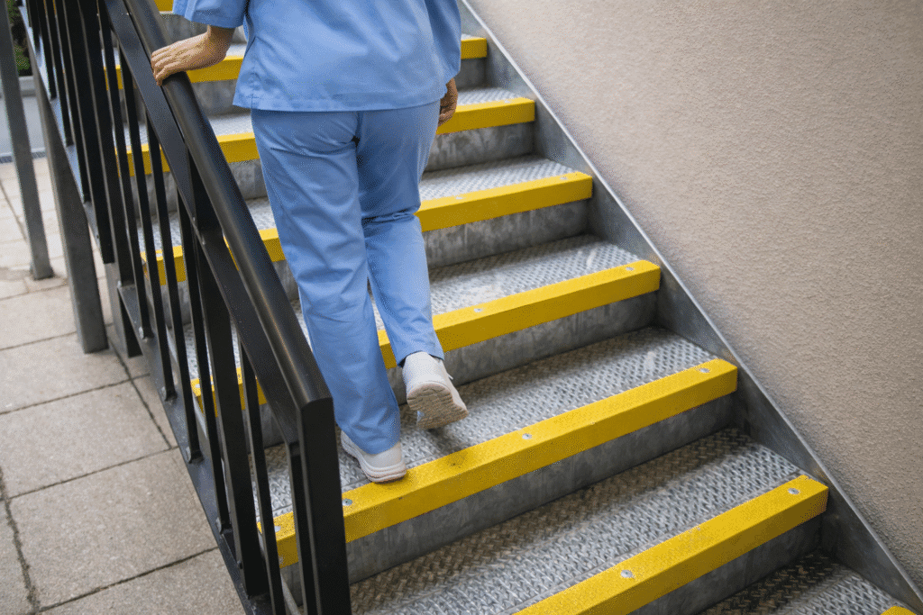 ctp kaydırmaz merdiven çıtaları